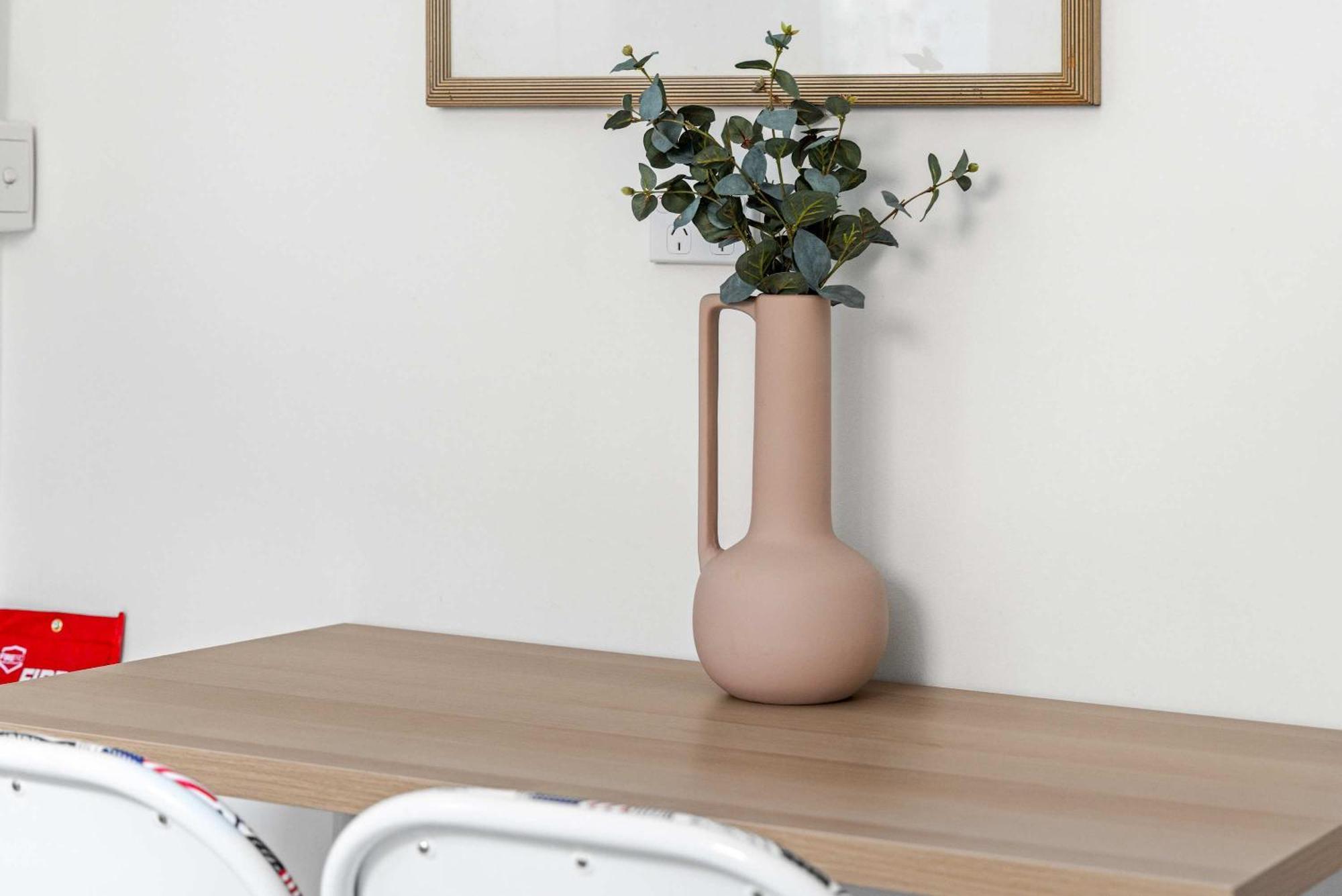 Guest house Rustic Double - Centrally Located - Shared Bathroom Sydney